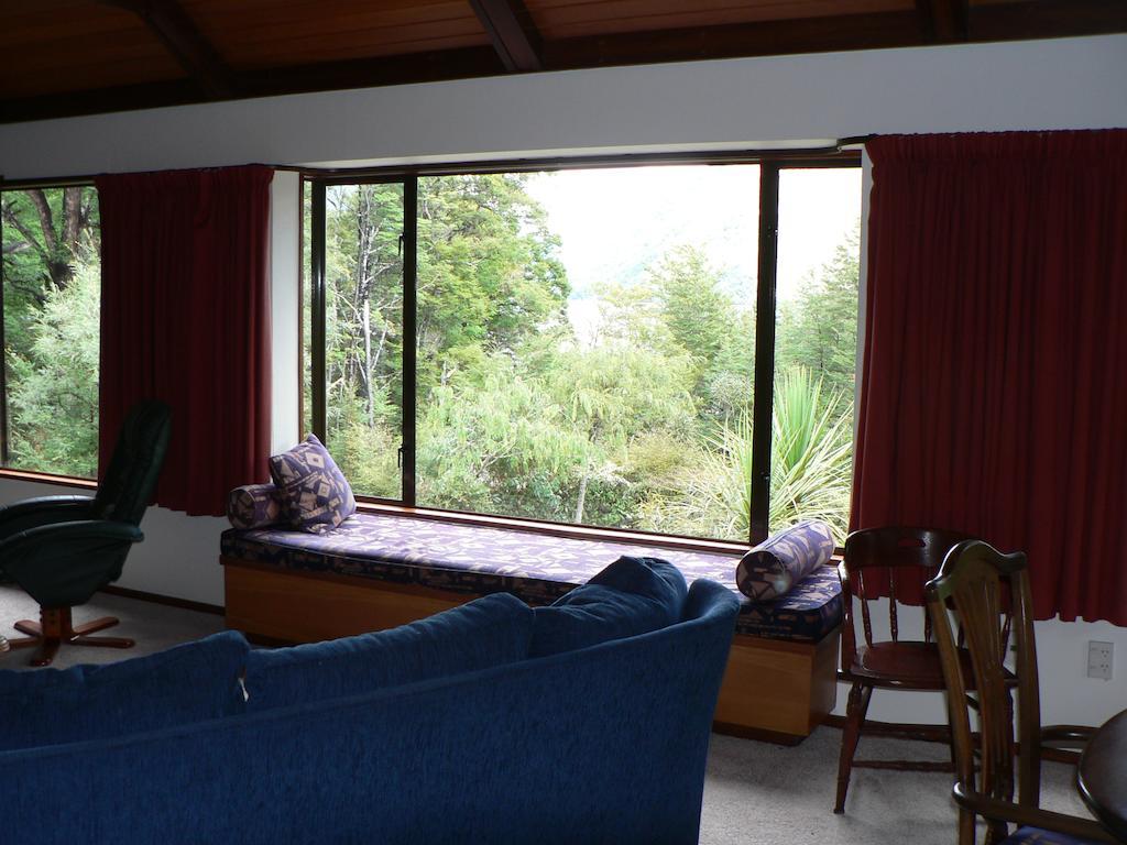 Avarest Bed & Breakfast Saint Arnaud Exterior photo